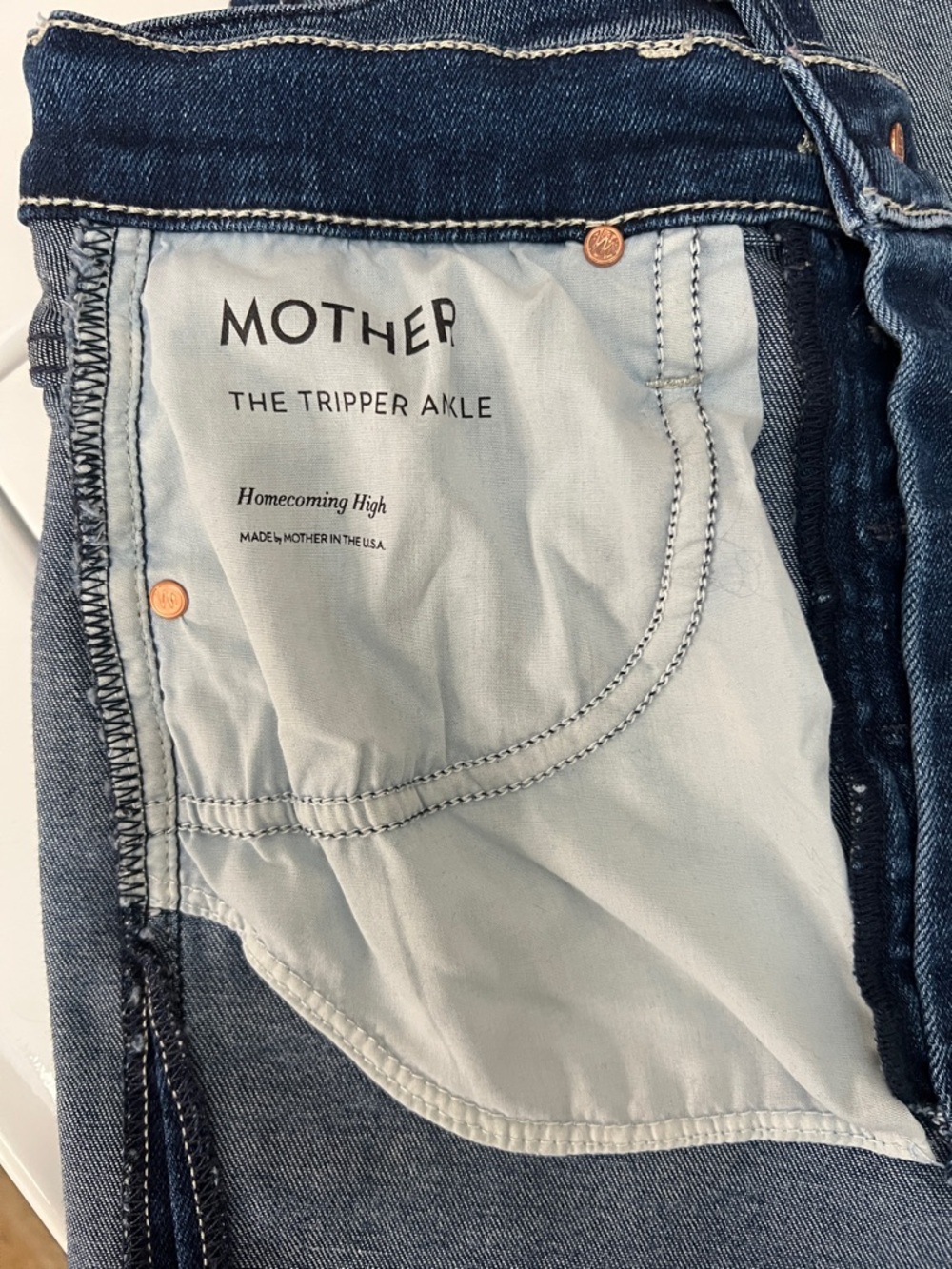 MOTHER The Tripper Ankle Jeans in Dark Blue - Homecoming High